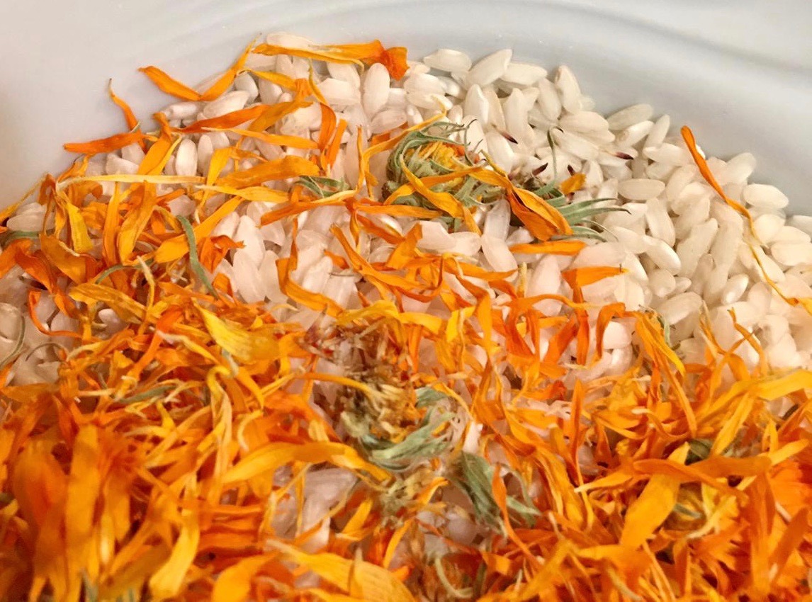 Risotto con fiori di calendula - Judicaria Officinali